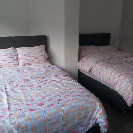 Sint-Pieters Station Rooms เกนต์ ภายนอก รูปภาพ